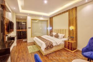 Hotel Hadimba Walkin by Bom Shiva Hospitality